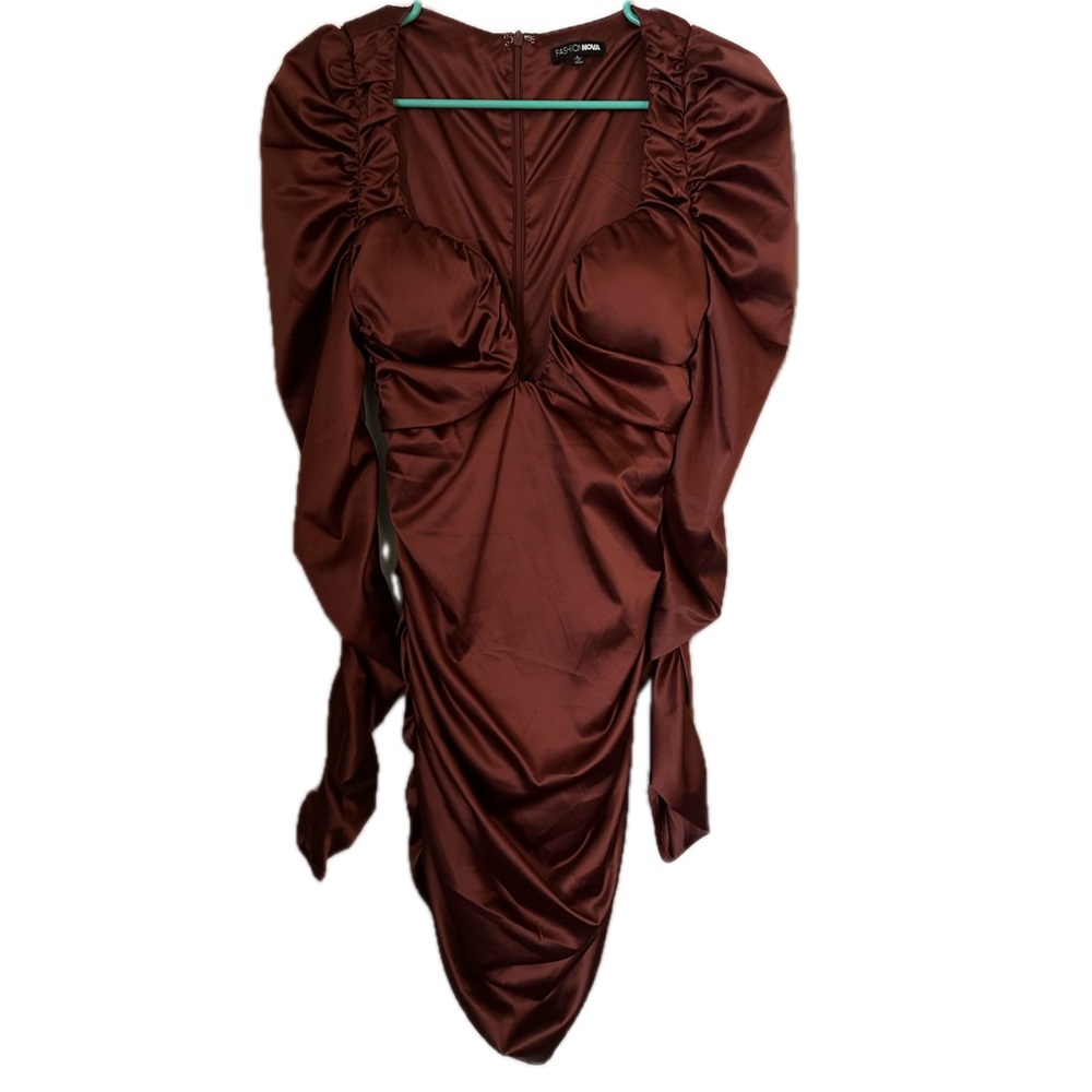 Fashion Nova Chocolate Long Sleeve Dress
